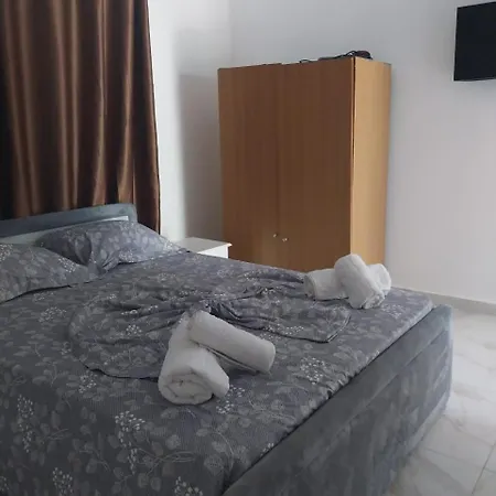 Disha Holiday Home Apartment