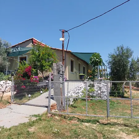 Apartment Disha Holiday Home Ksamil