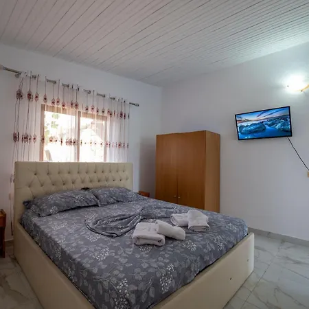 Apartment Disha *