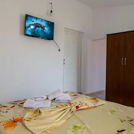 Disha Apartment Ksamil