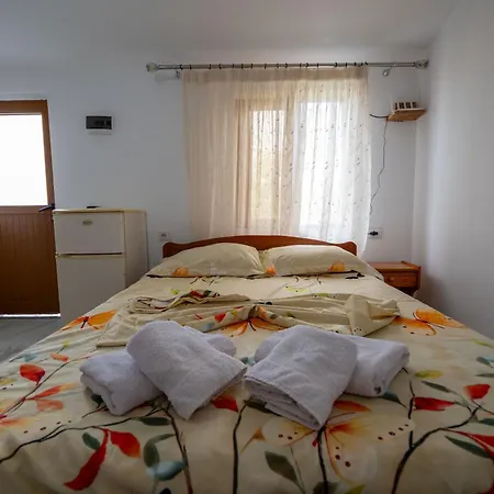 Apartment Disha *